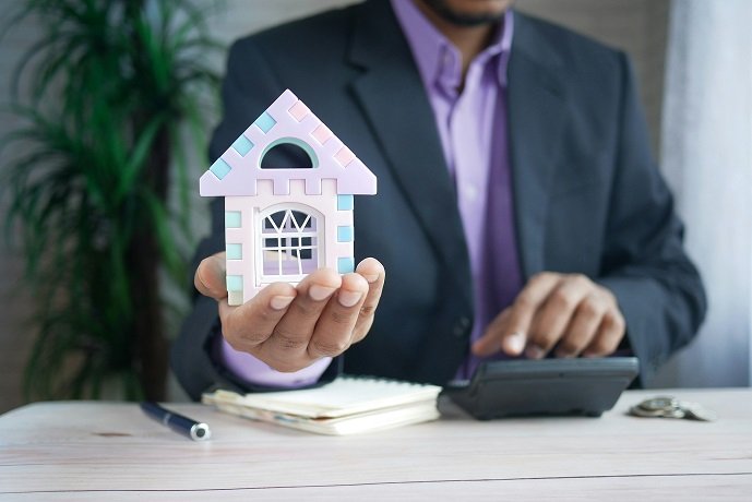 Flat for sale – real estate vocabulary (low)